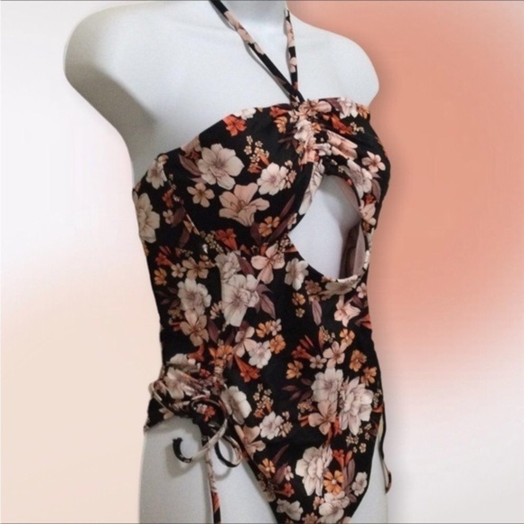 Shade & Shore Floral Halter One Piece Low Back High Cut Swimsuit Med - Picture 5 of 15